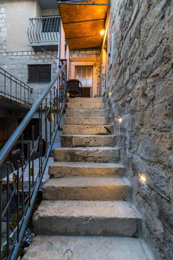 Apartment Vitturina Kastela Ngoại thất bức ảnh