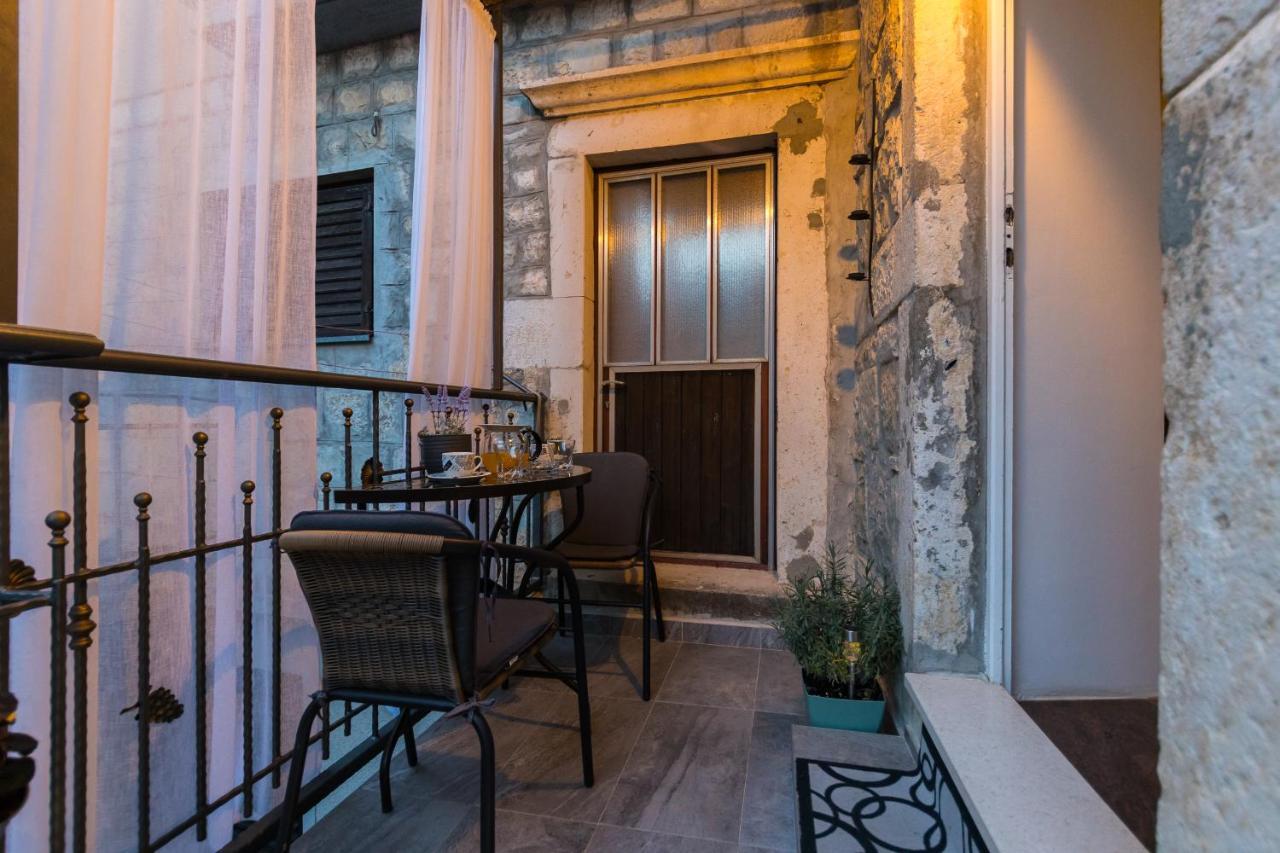 Apartment Vitturina Kastela Ngoại thất bức ảnh