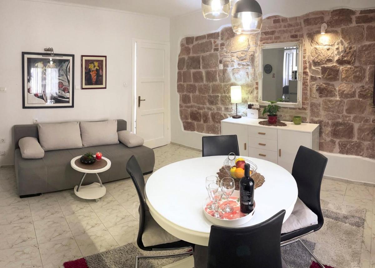 Apartment Vitturina Kastela Ngoại thất bức ảnh